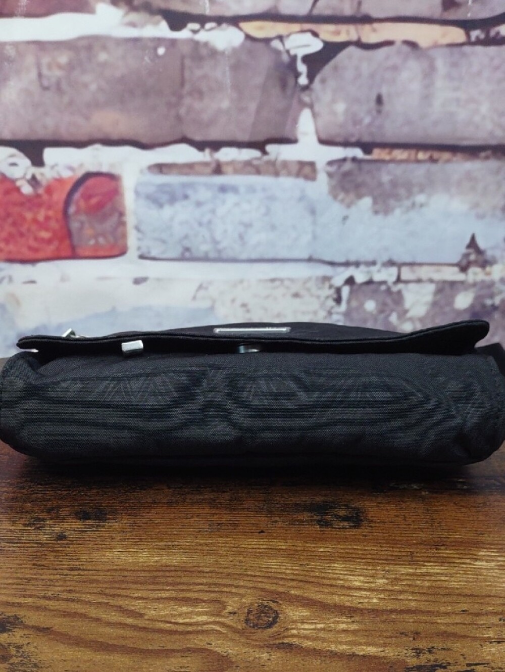 Baggallini Crossbody Organizer Bag - Picture 7 of 12